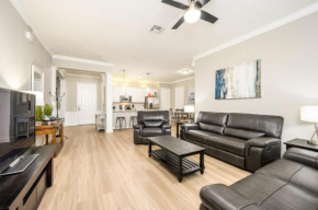 Beautiful Modern Condo - Vista Cay Resort - 2007